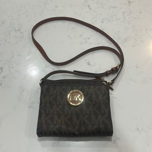 MICHAEL KORS Crossbody Bag Brown. NWOT, never used